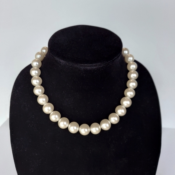 Napier Necklace Vintage Faux Pearl Beads Goldtone LobsterClaw Closure & Extender - Picture 1 of 5